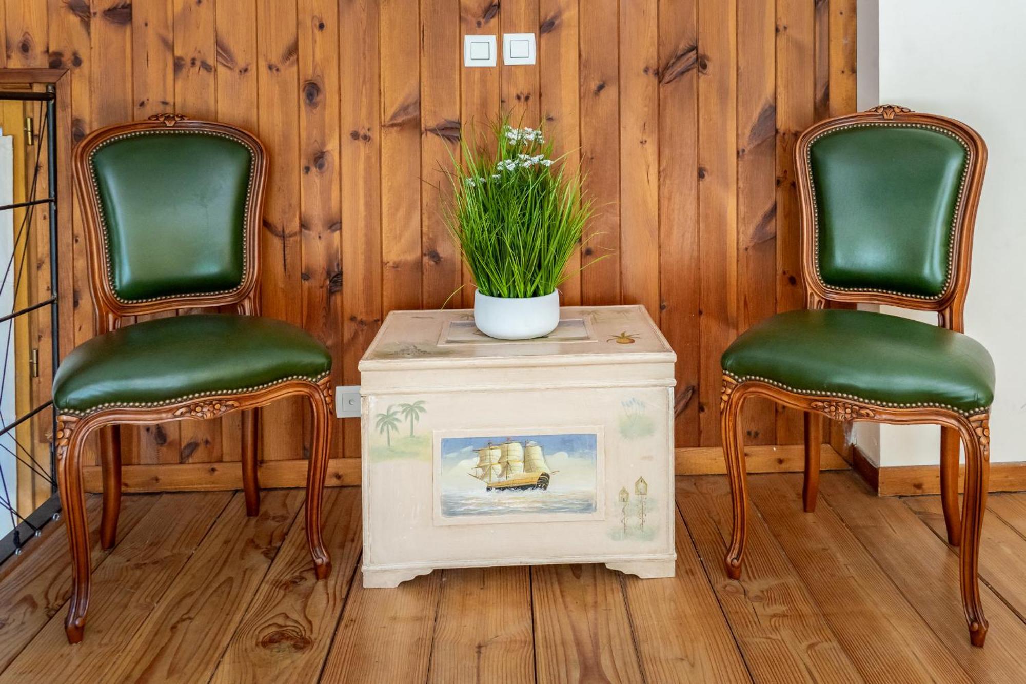 Couvent Des Ursulines: Historic Pezenas Retreat for Families and Groups Villa Room photo